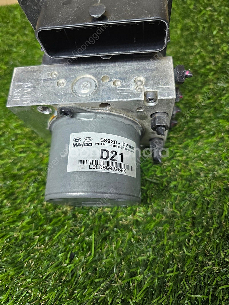 EQ900 ABS 모듈 58920D2100 , 58920-D2100 15만원--1